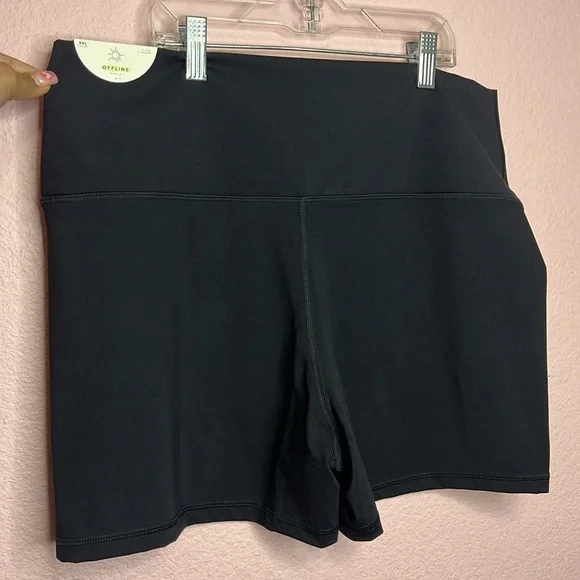 OFFLINE By Aerie The Hugger 4" Bike Short - Picture 4 of 8